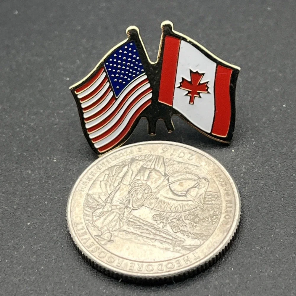 Canada United‎ States Of America Crossed Flags Lapel Hat Pin